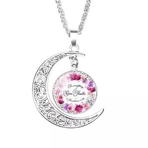 In everything give thanks blessings necklace